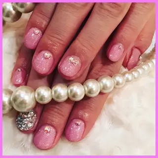 ネイル MAKANA所属・鈴木 ユニのネイルデザイン