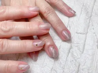 ネイル 佐藤 結衣のネイルデザイン