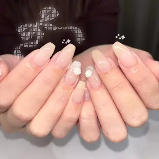 ネイル 🩰fein. hana🫧のネイルデザイン