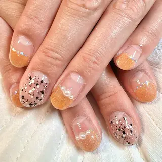 ネイル キャンアイドレッシー六本木店所属・MIKA／耳ツボ ／マグネットネイルのネイルデザイン