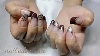 ネイル nail salon rita所属・柴田 理紗のネイルデザイン