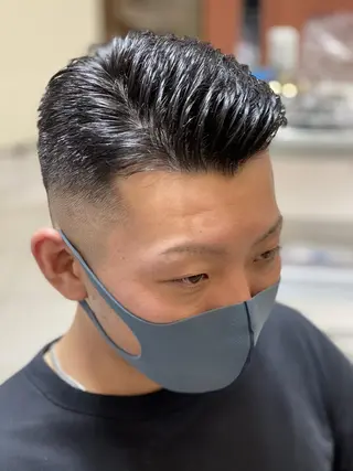 メンズ ショート 鎌田 隆太のヘアスタイル