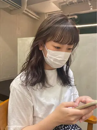 セミロング カラー 村田 りょうやのヘアスタイル