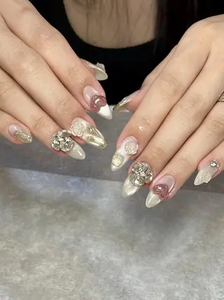 ネイル elu hのネイルデザイン