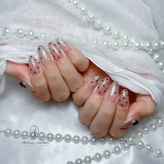 ネイル M2 BEAUTY Marieのネイルデザイン