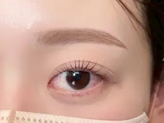 アイブロウ nerine博多 momokaのマツエク・マツパデザイン