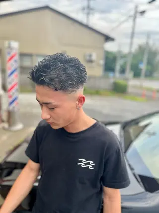 ショート パーマ メンズ ヒロ銀座バーバーショップ難波店所属・縮毛矯正/パーマ 宮河 惇💈のヘアスタイル