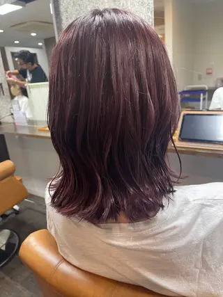 ミディアム STARGOLD 岩本のヘアスタイル