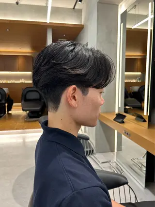 ショート nicoTOKYO 原宿所属・センターパート /メンズ/海野颯生のヘアスタイル