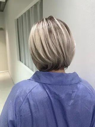 ショート カラー MUK ムクのヘアスタイル