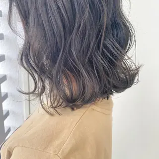 ミディアム カラー 韓国ヘア顔周りカット 艶髪ベージュtamaのヘアスタイル