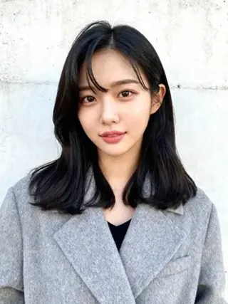 セミロング 韓国レイヤーカット 🫧大阪梅田レイヤーのヘアスタイル