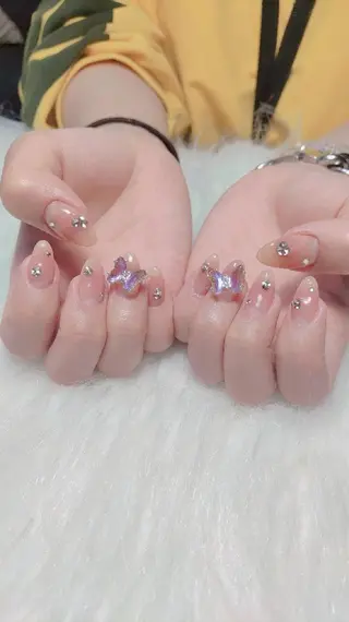 ネイル E·U·B ネイル所属・横浜市中区曙町 E·U·Bネイルのネイルデザイン