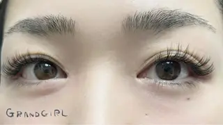 マツエク・マツパ GRANDGIRL所属・ヨシダ セリナのマツエク・マツパデザイン