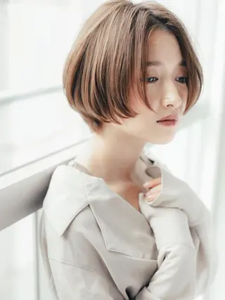 ショート カラー 【骨格診断カット】 .のヘアスタイル