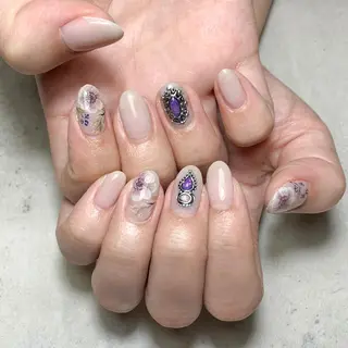 ネイル atelier　FIORITURA所属・FIORITURA aiのネイルデザイン