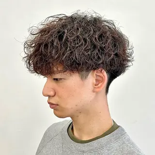ショート パーマ メンズ 33【SASA】OSAKA【ササ】所属・✂︎メンズパーマ✂︎ 伊藤秀真のヘアスタイル