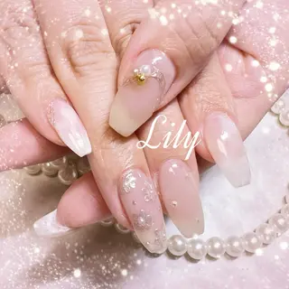 ネイル Nailsalon Lilyのネイルデザイン