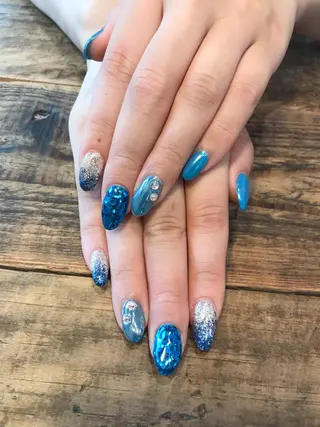 ネイル 佐藤  悠子のネイルデザイン