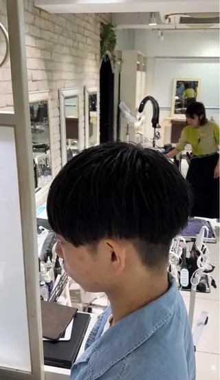 メンズ SALOWIN渋谷caldo店B1所属・岐津公太 メンズ縮毛矯正のプロのヘアスタイル