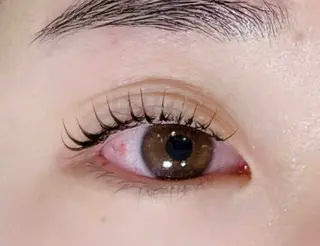 アイブロウ noel  rita  茅ヶ崎所属・唯 月のマツエク・マツパデザイン