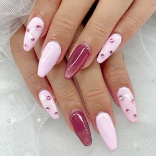 ネイル VIERU YURIのネイルデザイン