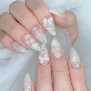 ネイル Lina nail所属・Lunaa 池袋のネイルデザイン