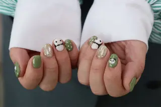 ネイル カラーズビューティサロン所属・ツノスエアヤカ ／つののネイルデザイン