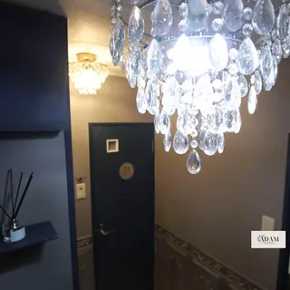 Adam 上半身美人のエステ・リラクイメージ