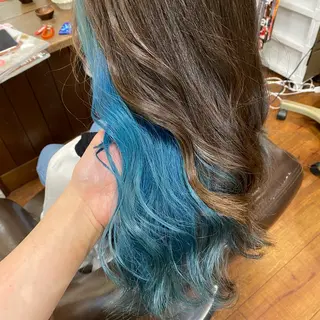 セミロング カラー ヘアアレンジ ブリーチなし透明感 🕊ワダ　ユイのヘアスタイル