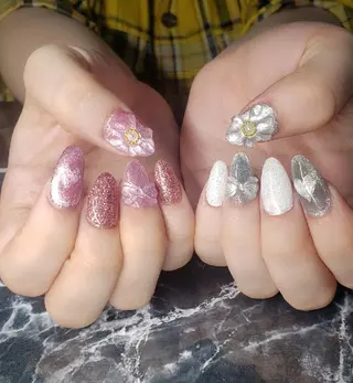 ミディアム ネイル クロキ 。のネイルデザイン