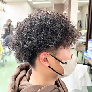 メンズ 甲田 豪徳のヘアスタイル
