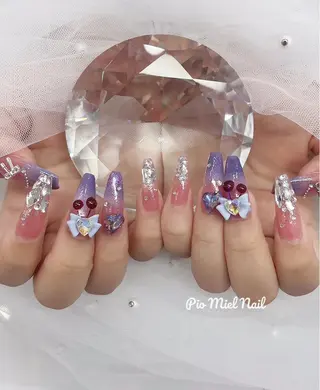 セミロング Pio Mielのネイルデザイン