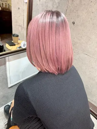 ミディアム 🔷ブリーチバレイヤ ージュ🔷飯野達也のヘアスタイル