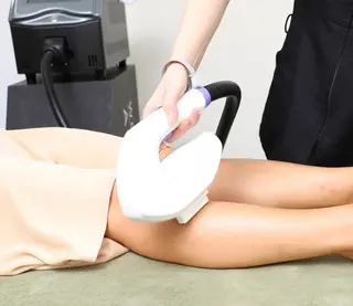 Nail & 高速脱毛 avenir【アヴニール】所属・WAX/眉/光脱毛 🌿リラク/小顔のエステ・リラクイメージ