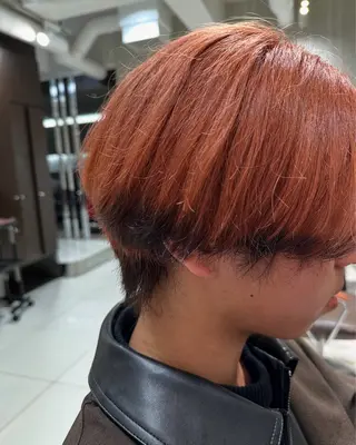 カラー メンズ ブリーチ/艶カラー カノ🌼のヘアスタイル