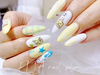 セミロング cici nailのネイルデザイン