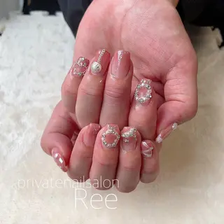 ネイル 知花 梨花のネイルデザイン