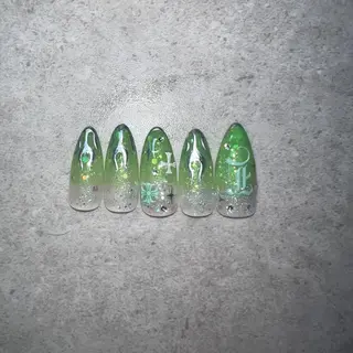 ネイル Allma Nailのネイルデザイン