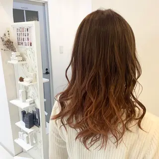 ロング カラー cher. 新井瑞希のヘアスタイル