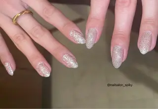 ネイル Spiky とうげ ふうかのネイルデザイン