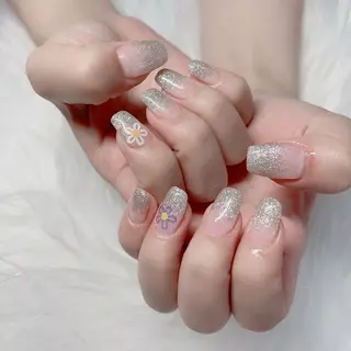ネイル 💜MIYA nail川崎店のネイルデザイン