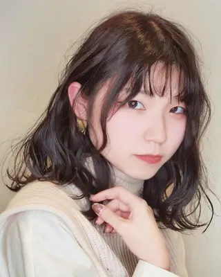 セミロング カラー 社内カット講師・店長 菅原賢一のヘアスタイル