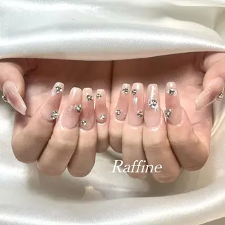 ネイル RAFFINE haru🦋🩵のネイルデザイン