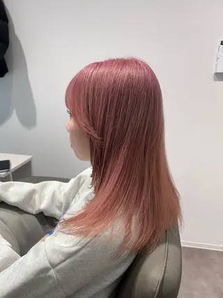 セミロング 丸田 美沙希のヘアスタイル