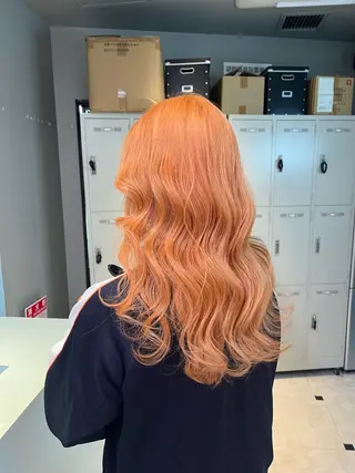 セミロング カラー ブリーチカラー 🩵MIZUKIのヘアスタイル