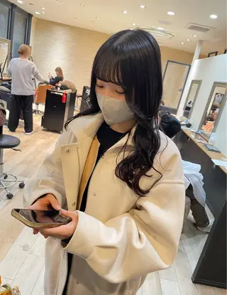 ロング カラー 松尾 遥花のヘアスタイル