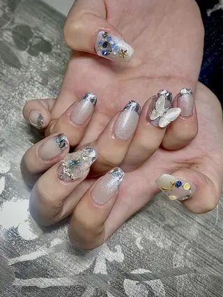 ネイル I-nailロング /ワンホン/キラキラのネイルデザイン