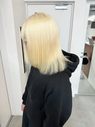 セミロング 透明感ワンカラー梅田 ダブルカラー/川上のヘアスタイル