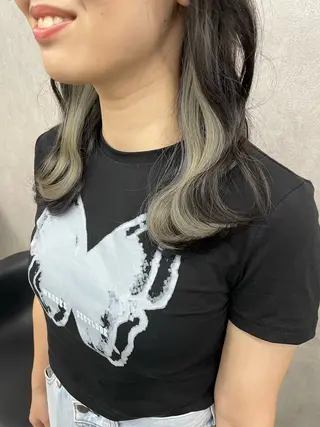 セミロング カラー 【店長】インナー指名 No.1戸塚優思のヘアスタイル